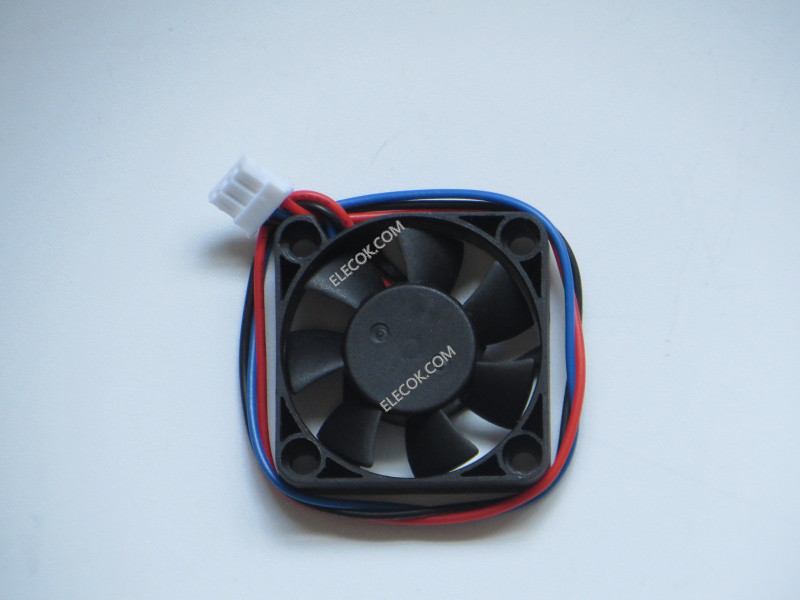 ADDA AD0405HB-G76(T)-LF DC Fans 40mm 5VDC 0,19A 3wires 