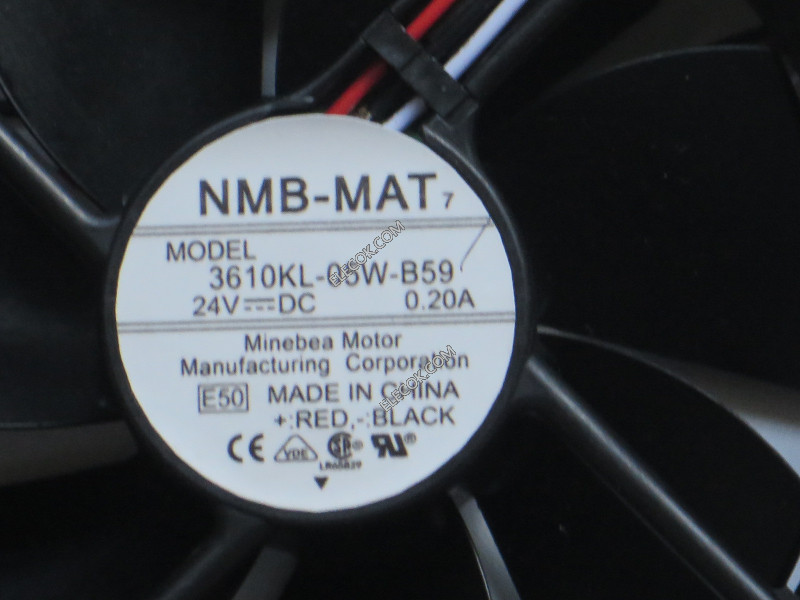 NMB 3610KL-05W-B59-E50 24V 0.20A 3.84W 3線冷却ファン