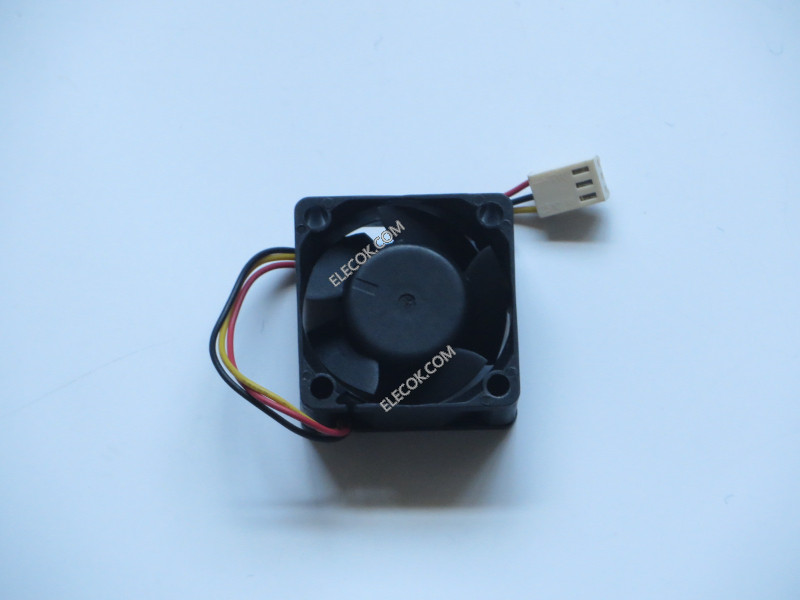 AVC DS04020B12S 12V 0.4A 3wires Cooling Fan