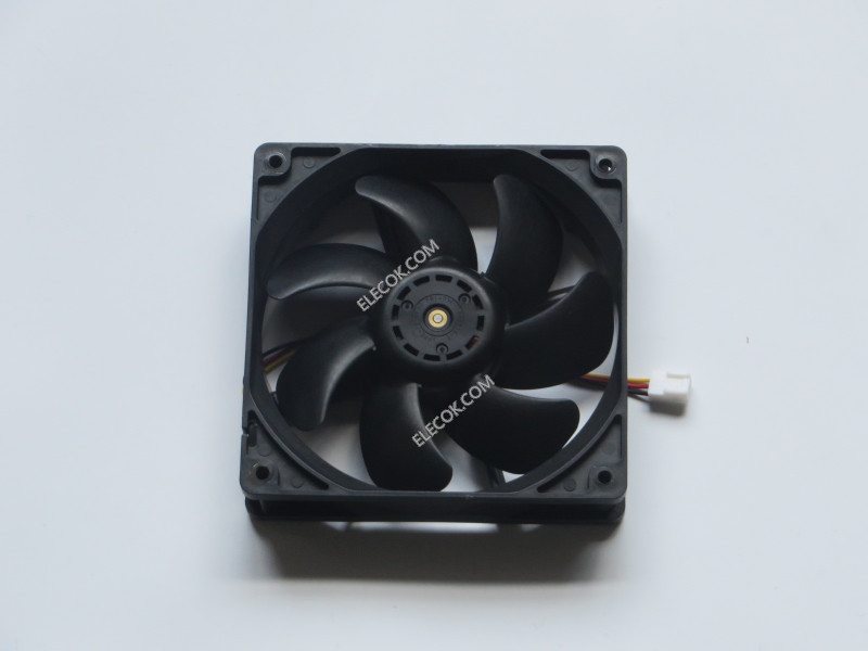 Sanyo 9S1212F4011 12V 2.28W 3wires Cooling Fan