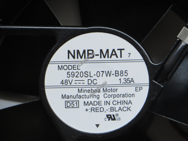 NMB 5920SL-07W-B85 48V 1,35A 3 ledninger Kjølevifte 