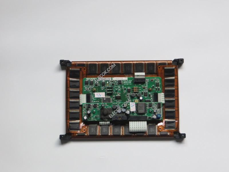 LJ640U32 SHARP 8,9" LCD Paneel 