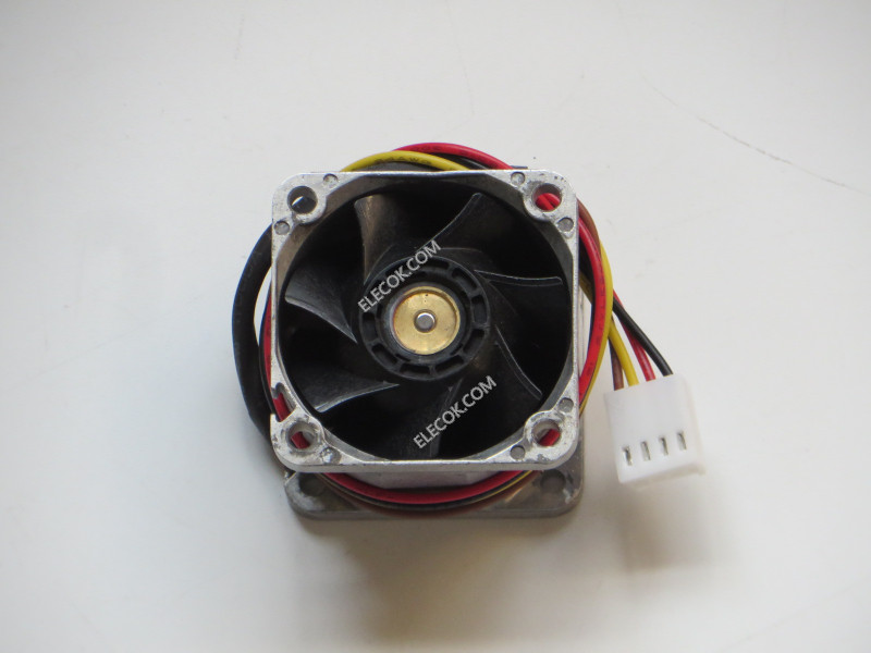 SANYO 9HV0412P3K001 12V 1,52A 4wires Cooling Fan refurbished 