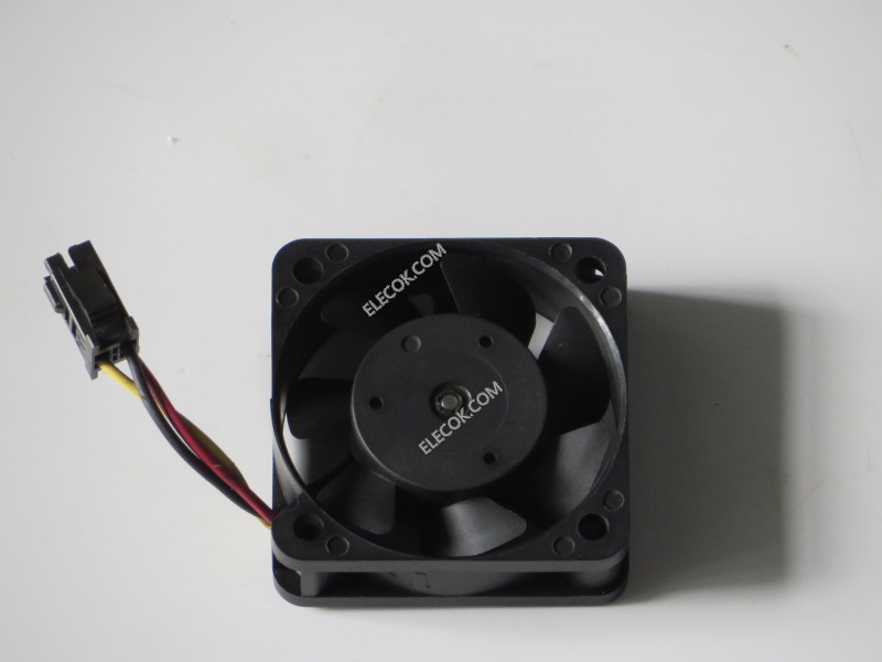 TOSHIBA D43M24-02A 24V 50MA 3wires cooling Fan