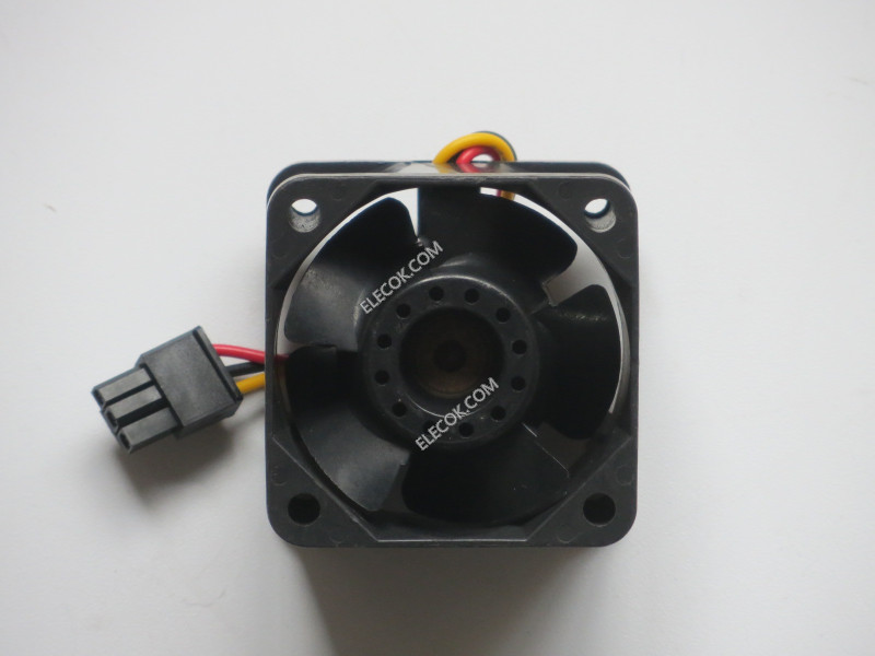 Sanyo 109P0412K301 12V 0,55A 3wires Cooling Fan 