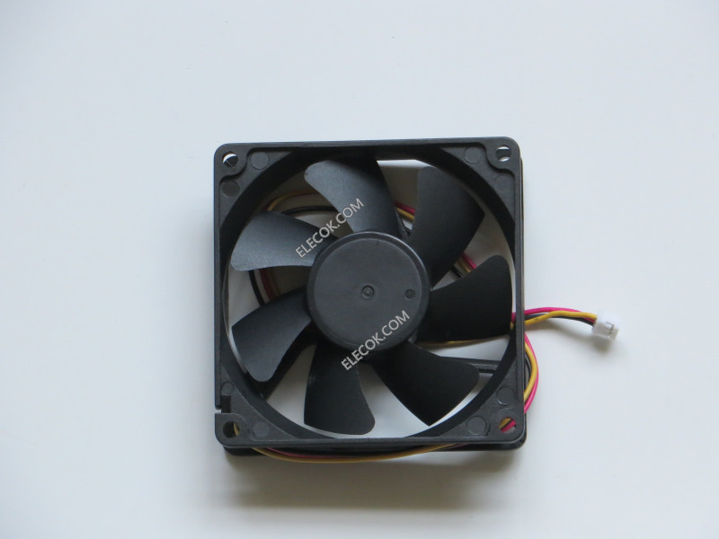 Y.S.TECH FD128020HB 12V 0.15A 3 wires Cooling Fan