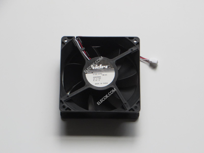 NIDEC D12E-24PG 24V 0,37A 3 ledninger Cooling Fan Refurbished 