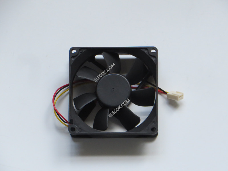 Y.S.TECH FD128025HB 12V 0.23A 3wires Cooling Fan