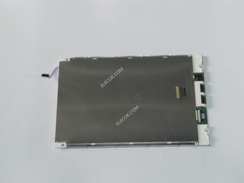 LM64P89L SHARP 10,4" LCD USAGé 
