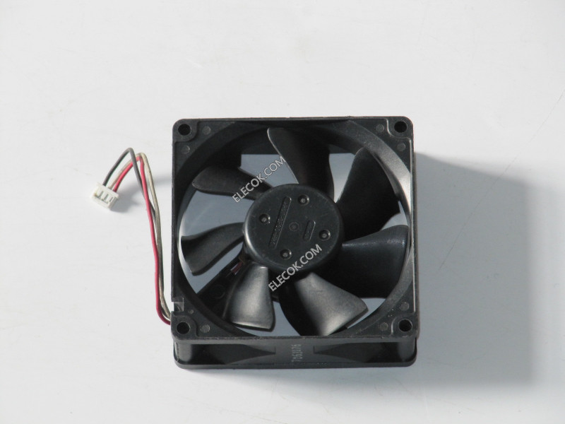 NMB 3110RL-05W-B69 24V 0.22A 3wires Cooling Fan