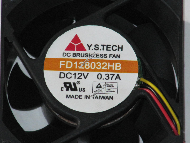 Y.S.TECH FD128032HB 12V 0,37A 3wires Cooling Fan 