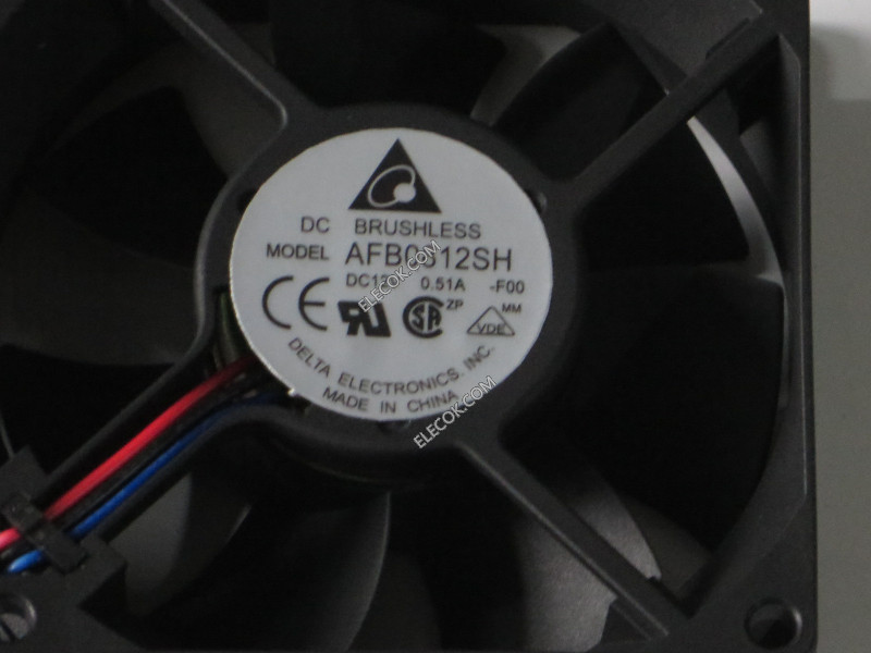 DELTA AFB0812SH-F00 12V 0.51A 3wires Cooling Fan