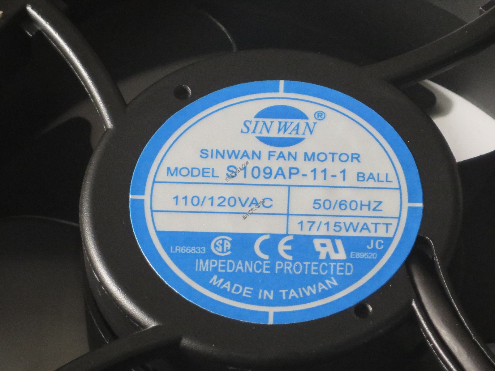 1 PCS SINWAN FAN MOTOR Fan  S109AP-22-1 （MS）AC 200-240V 120*120*38MM  2 wire 
